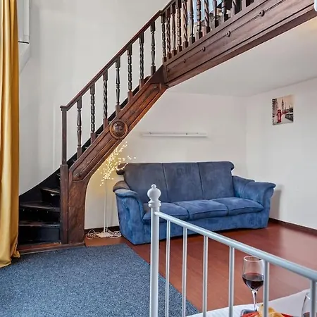 דירה Central Penthouse Studio With Bbq & Jacuzzi *