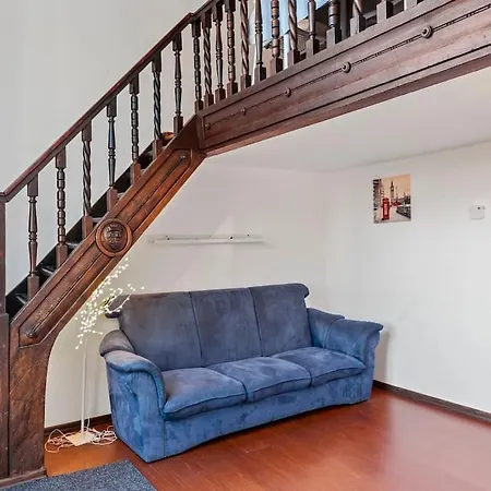 דירה Central Penthouse Studio With Bbq & Jacuzzi