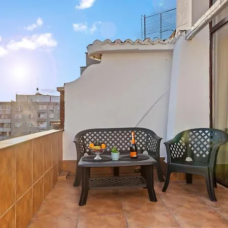 Central Penthouse Studio With Bbq & Jacuzzi דירה *