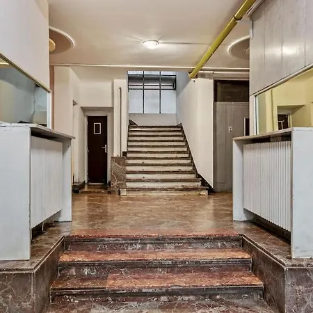 Central Penthouse Studio With Bbq & Jacuzzi בוקרשט