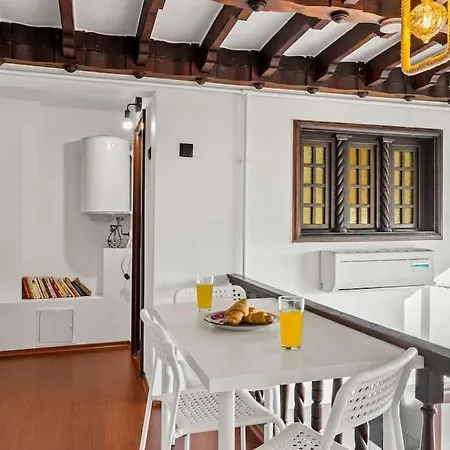 דירה Central Penthouse Studio With Bbq & Jacuzzi בוקרשט