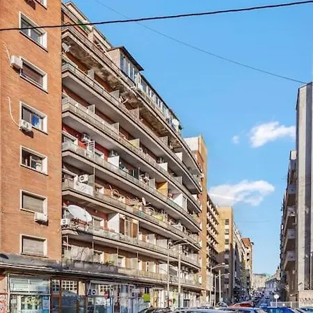 Central Penthouse Studio With Bbq & Jacuzzi דירה